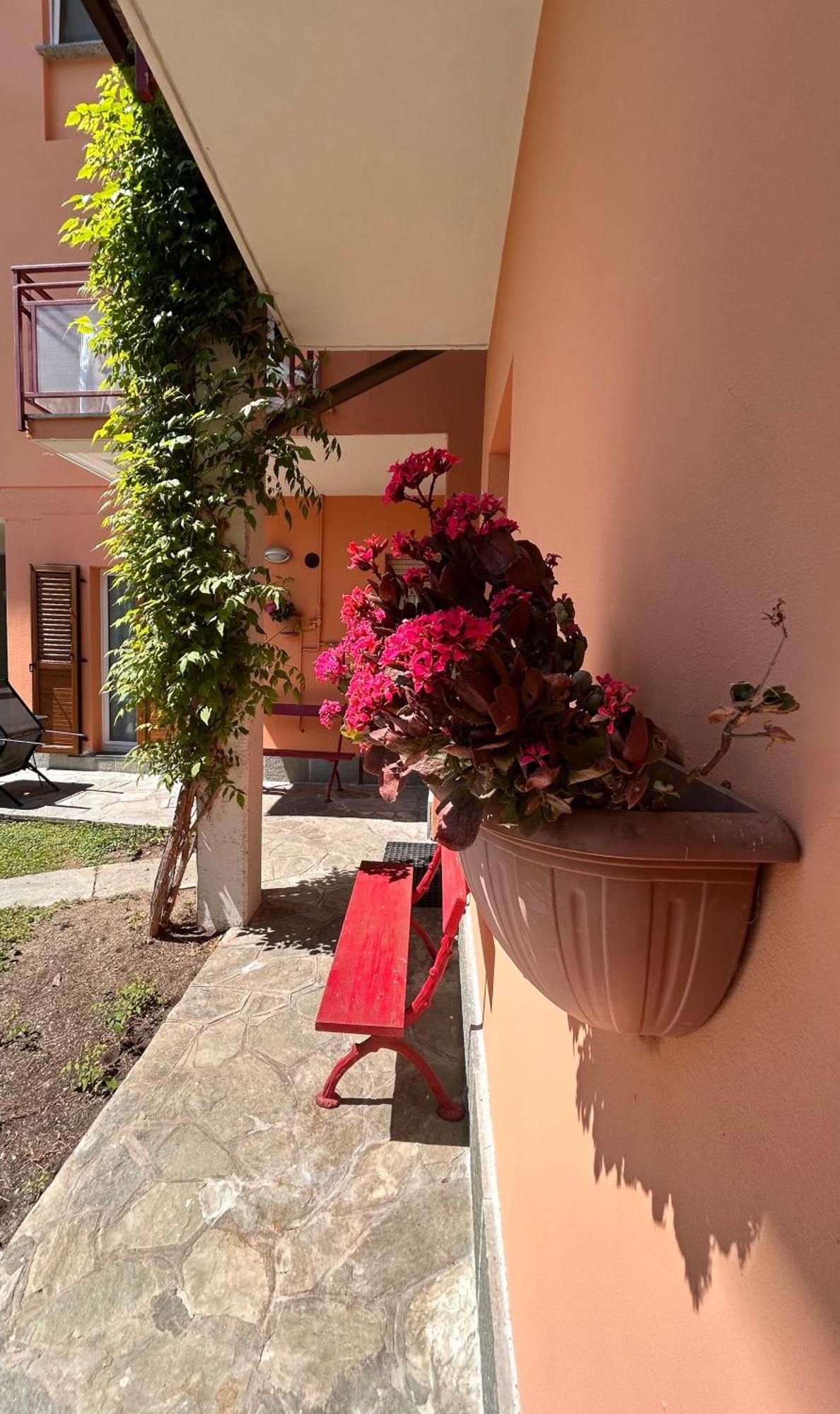 Miralago Casa Menaggio Exterior photo
